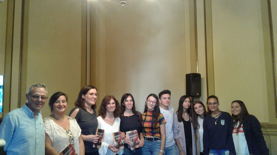 Concurso de Microrrelatos: la joven de Arroyito Pilar Lescano obtuvo el primer premio regional
