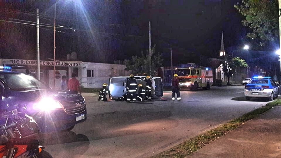 Tumbó un auto en Dalle Mura y Alfonsín