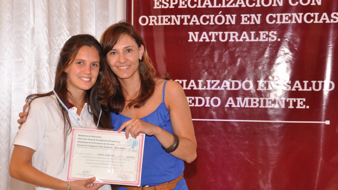 La joven de La Tordilla María Luz Ciancia fue reconocida como “Farmacéutica Pasante del Año” por la Soc. Farmacéutica de Australia