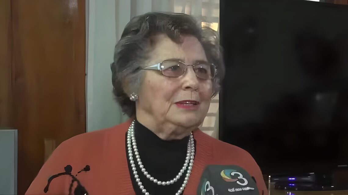 Arroyito despide con tristeza a “Minga” Sola de Riba, primera empleada administrativa de Cespal y socia fundadora de Dulcor Arroyito despide con tristeza a “Minga” Sola de Riba, primera empleada administrativa de Cespal y socia fundadora de Dulcor