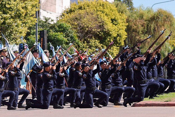 2 de abril: más de 600 efectivos de las fuerzas de seguridad desfilarán en Arroyito