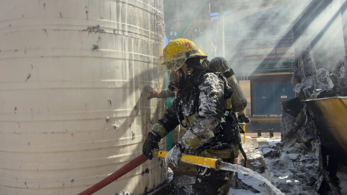 Incendio en el Complejo N° 1 de Arcor: brigadistas de la firma y Bomberos controlaron el fuego sin registrar heridos